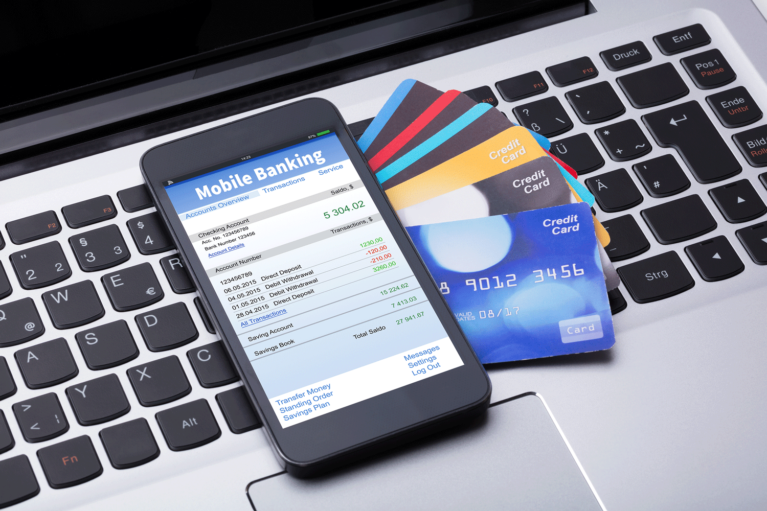 Debit Card vs. Credit Card: What's the Difference?